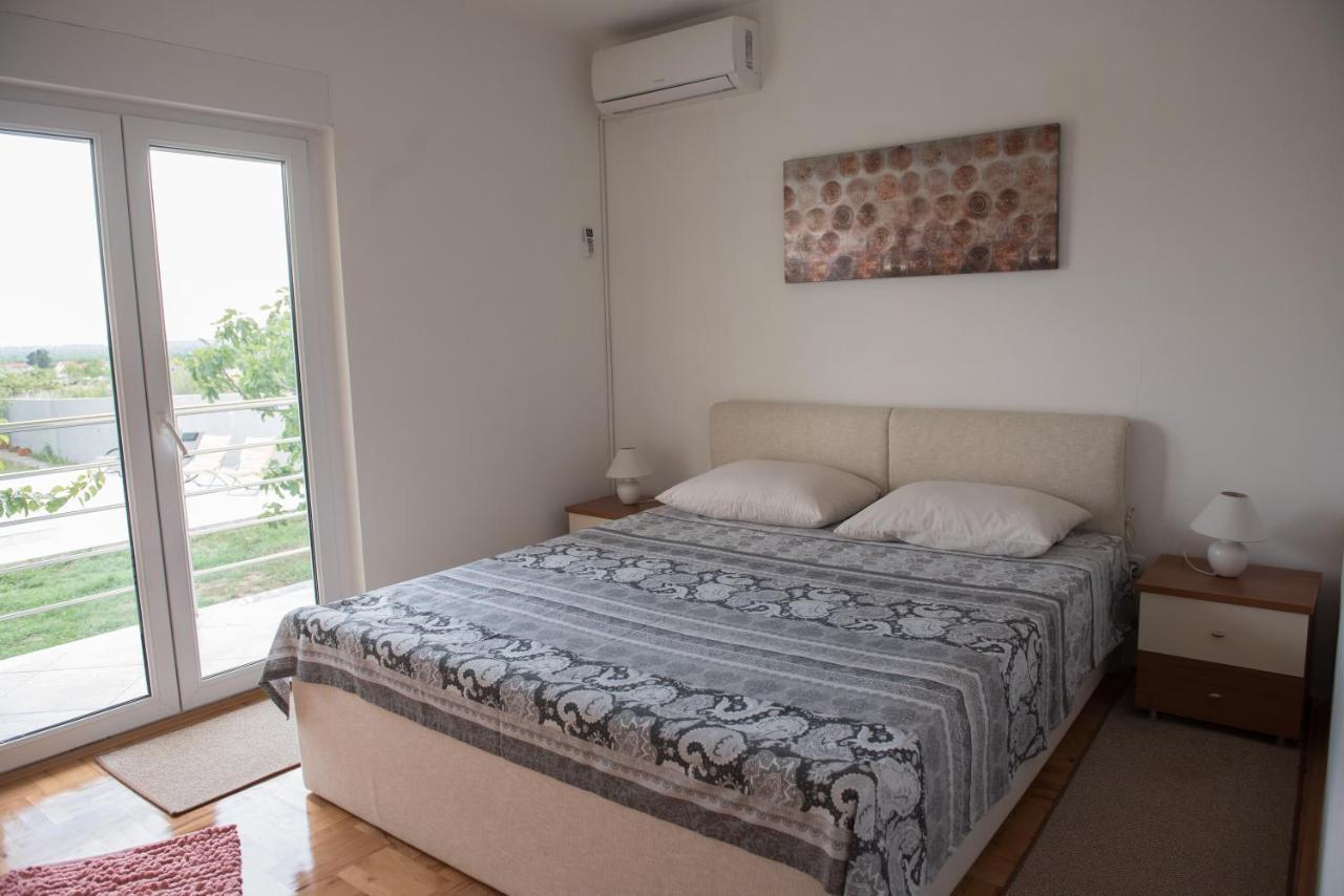 Villa Dubis House à Zadar Extérieur photo